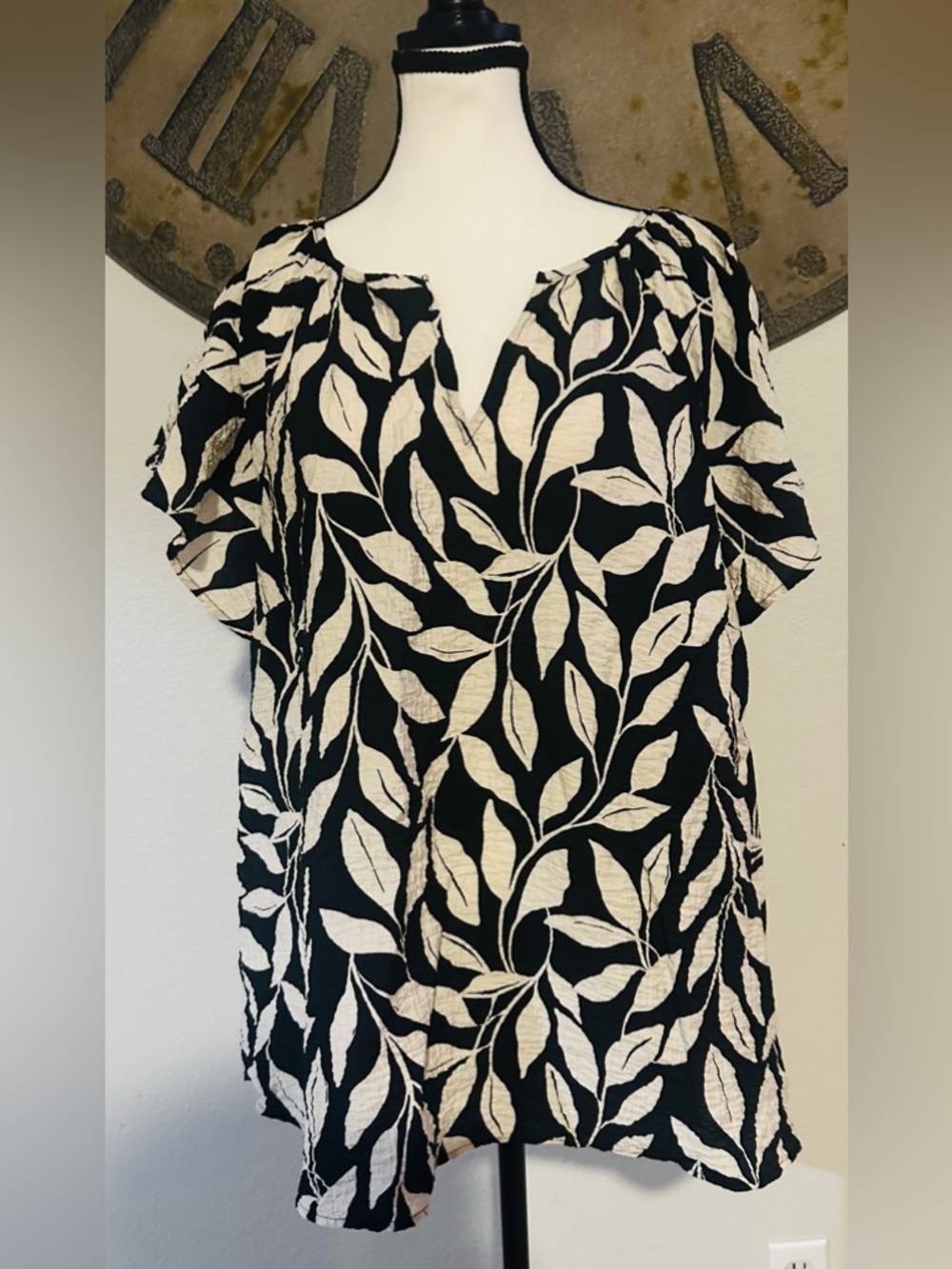 Black & Cream Leaf Print Blouse